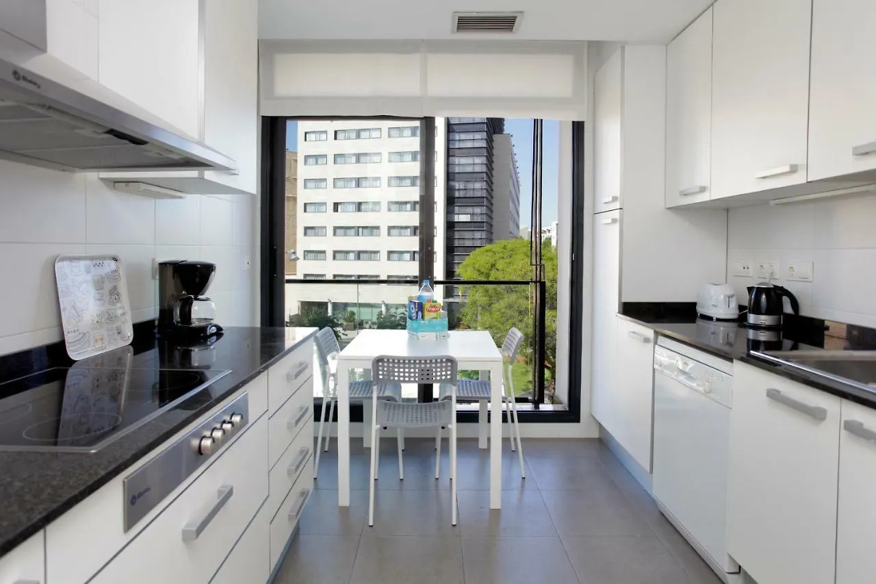 1214 - Two Bedrooms Ciutadella Apartment Barcelona 0*,  Hiszpania